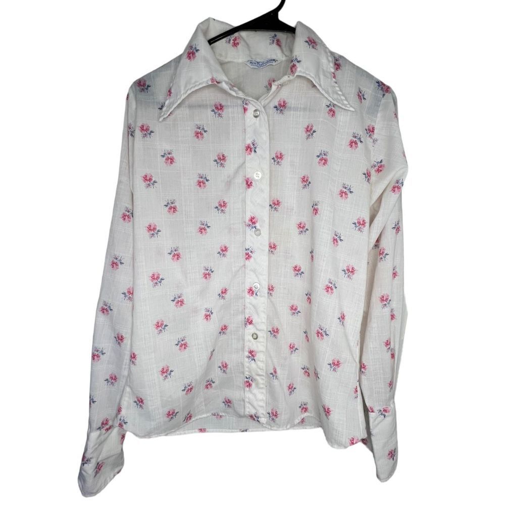 Vintage Miss Fashionality Grandmacore Floral Pattern Button Up Collared Blouse